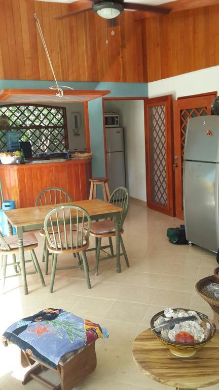 Los Delfines Lodge Puerto Viejo de Talamanca Номер фото