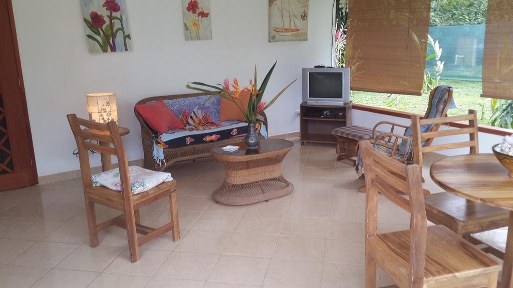 Los Delfines Lodge Puerto Viejo de Talamanca Номер фото